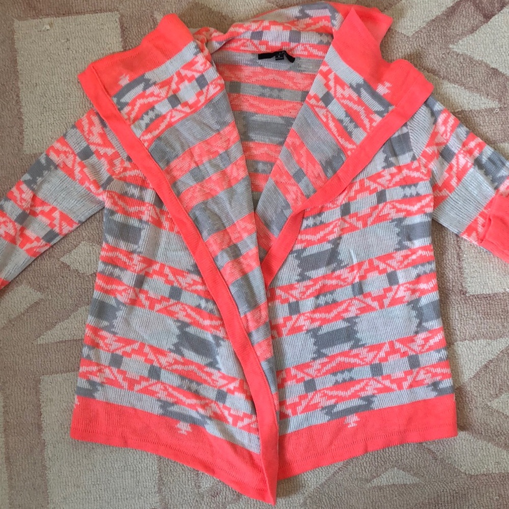 NWOT Aztec cardigan